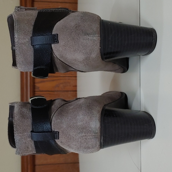Giani Bernini Leather Short Booties 7.5M - Picture 10 of 17